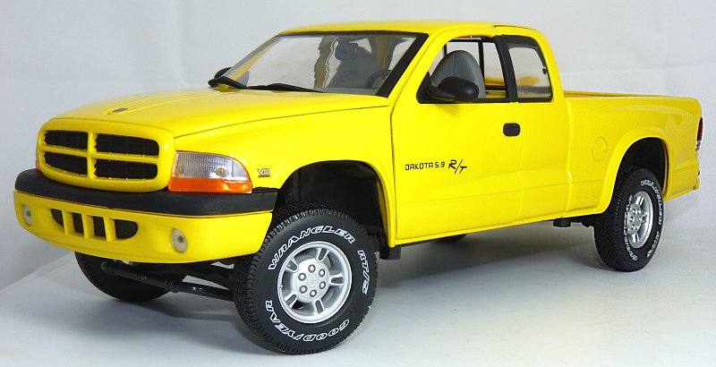 dodge dakota diecast